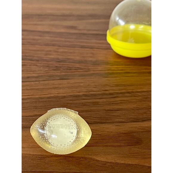 1990’s NFL Toy Machine Rubber Football Dallas Cowboys Collectible Novelty - Picture 4 of 9